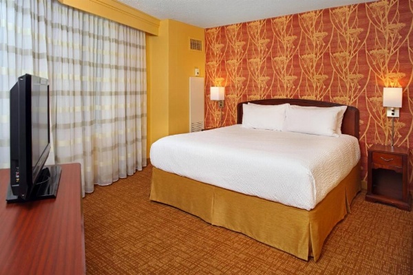 Courtyard by Marriott Baltimore Downtown/Inner Harbor image 8